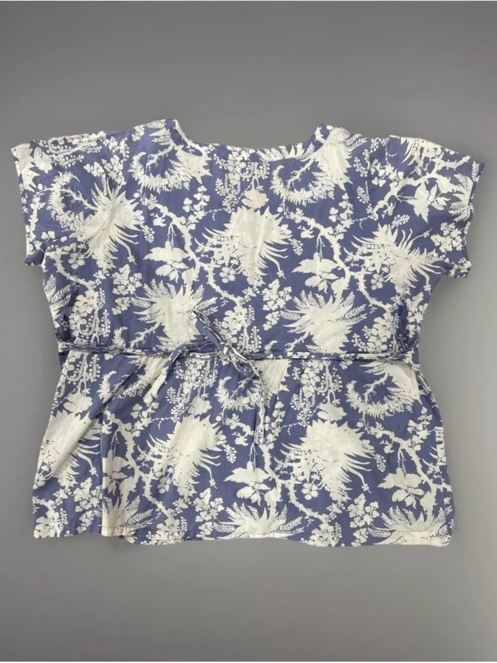 ALC Women’s Blouse 2X Blue White Floral 100% Cotton Summer Top Short Sleeve - Picture 5 of 5